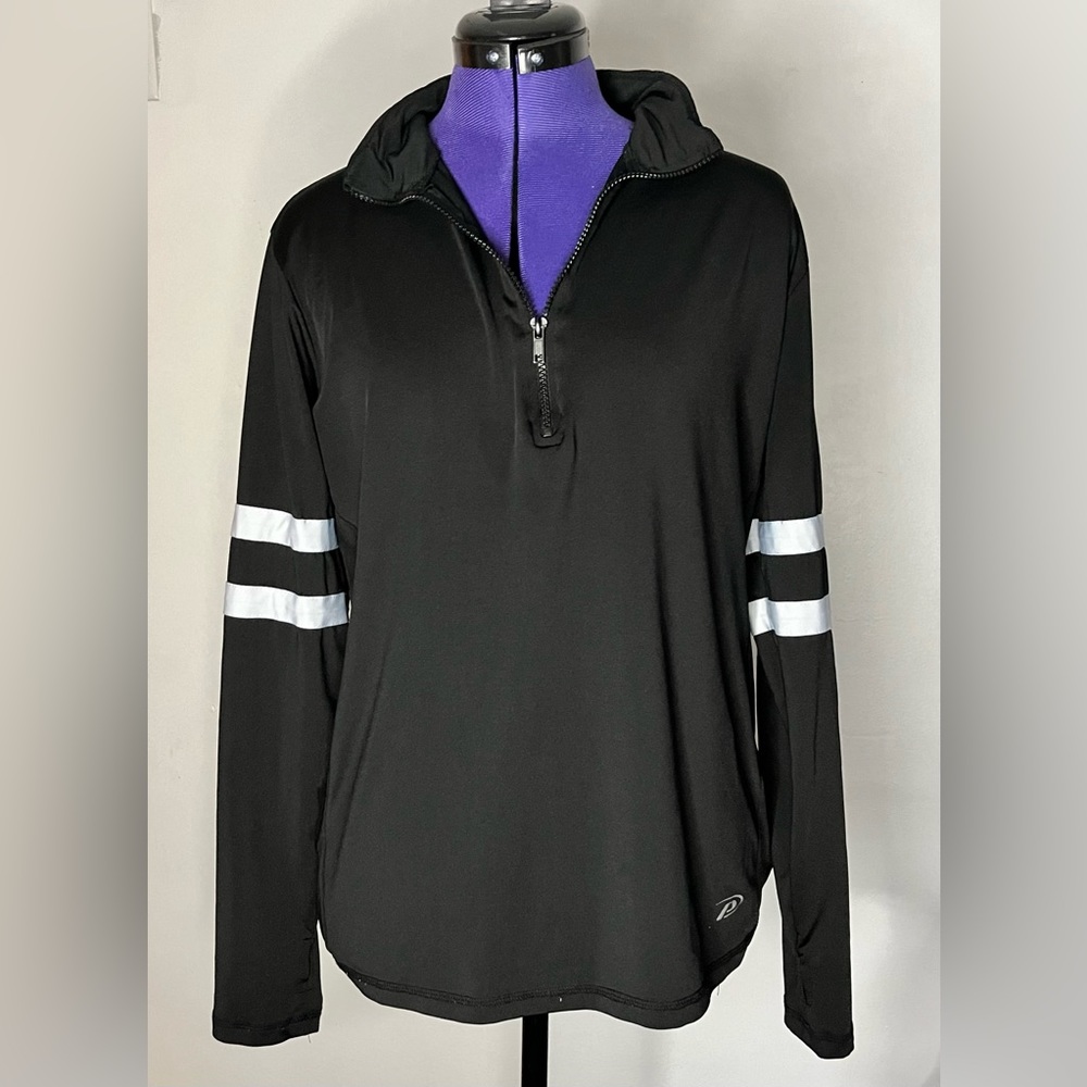 PRO PLAYER 1/4 Zip Swearshirt with Thumb Holes Size L